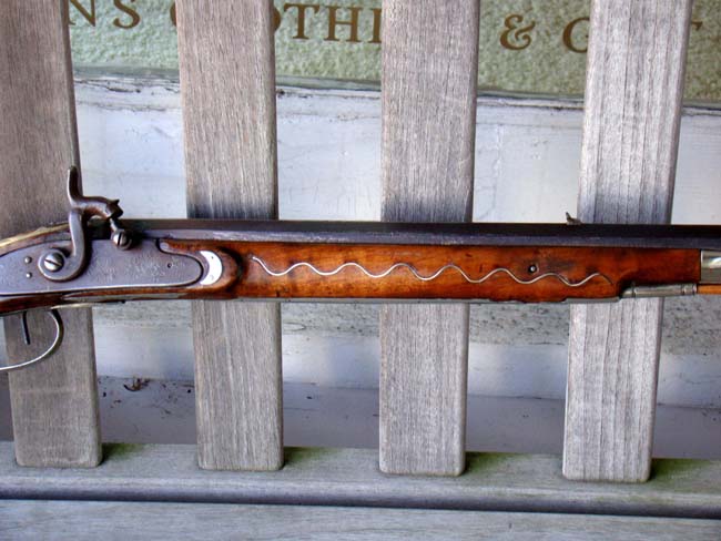 A spectacular 19th century Tiger-Maple Half-stock percussion Plains Rifle, unsigned, circa 1850 — image 5